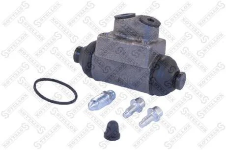 Циліндр гальмівний задній Ford Sierra 1.8-2.3D 82-92 STELLOX 0583039SX