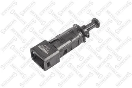 Датчик увімкнення стоп-сигнала Renault Clio all 98>/Kangoo all 97>/Twingo all 96 STELLOX 0612503SX