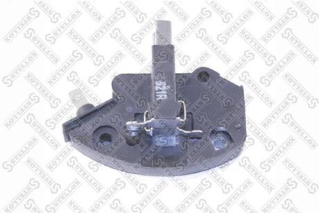 Регулятор напруги генератора Ford Sierra/Transit 2.0/1.8-2.5D 85-93р STELLOX 0671611SX