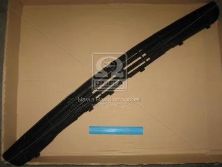 Решітка в бамп. пер. середн. AUDI 80/90 87-91 (ви-во) TEMPEST 013 0064 996C