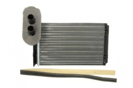 Радіатор обігрівача THERMOTEC D6W001TT