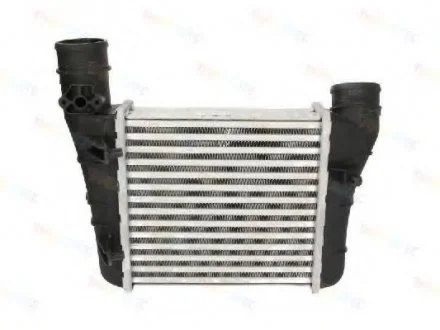 Интеркулер THERMOTEC DAA003TT