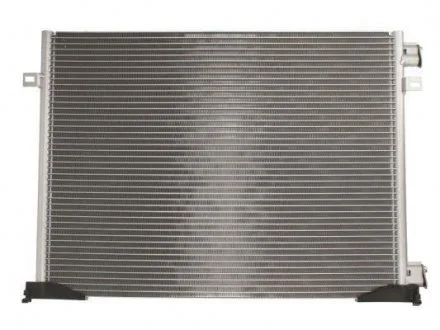 Радиатор кондиционера THERMOTEC KTT110104