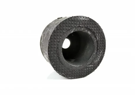 Опора подрамника TOYOTA 52216-60010