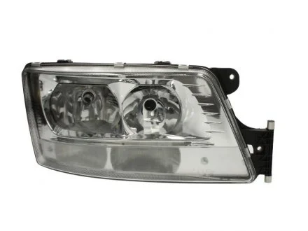 Фара автомобильная TRUCKLIGHT HL-MA008R