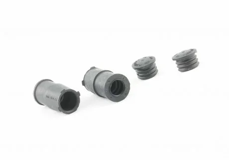 Пильовики направл. пальців до-кт. Audi A3, A4 (16-)/VW Jetta, Golf (12-), T5, T6, Passat (00-)/Skoda Octavia (09-)/Seat Ateca (16-) VAG 8V0698647