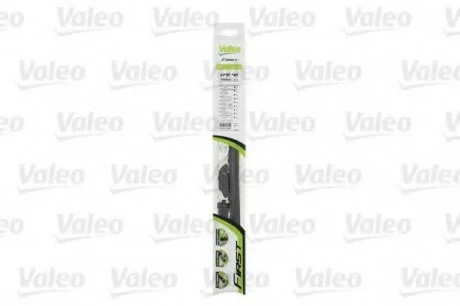 Щітка склоочис. 400 мм безкаркасна First Multiconnection Valeo 575782 (фото 1)