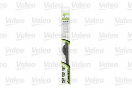 Щітка склоочис. 475 мм безкаркасна First Multiconnection Valeo 575784 (фото 1)