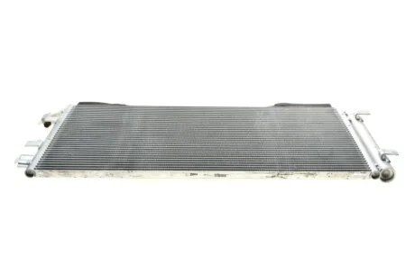 Радіатор кондиціонера Valeo 814094