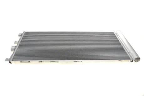 Радиатор кондиционера Valeo 814178