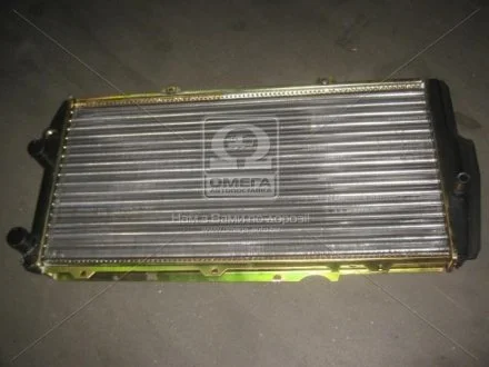 Радіатор охолодження двигуна AUDI 100/200 MT/AT 84-89 Van Wezel 03002020