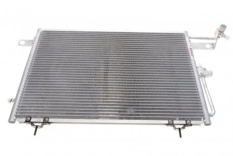 Конденсор кондиціонера AUDI 100/A6 MT/AT 90-97 Van Wezel 03005117