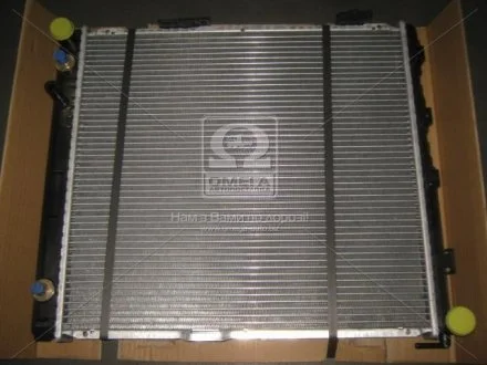 Радиатор охлаждения двигателя MB W124 25D/30D 93-95 Van Wezel 30002178