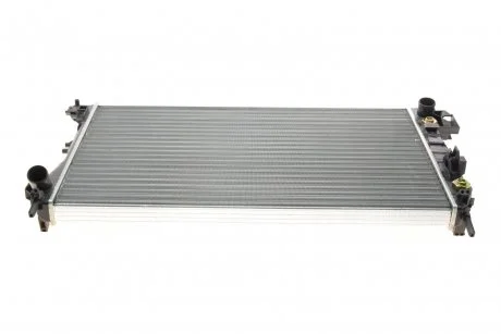 Фото 1 - радиатор охлаждения двигателя VECTRA C/SIGNUM AT +/-AC Van Wezel 37002341 Радиатор охлаждения двигателя VECTRA C/SIGNUM AT +/-AC Van Wezel 37002341 (фото 1)