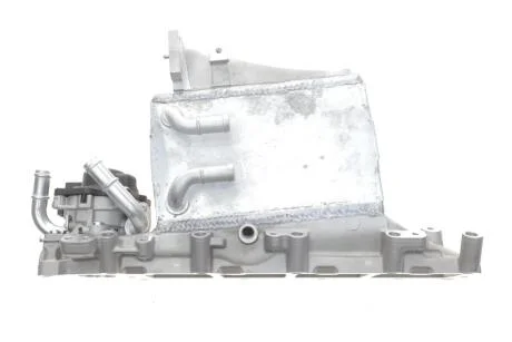 Клапан EGR с интеркуллером Skoda Octavia 1.6D (14-)/Audi A3,A4,A5,Q5 2.0D (13-) VIKA 11291799601 (фото 1)